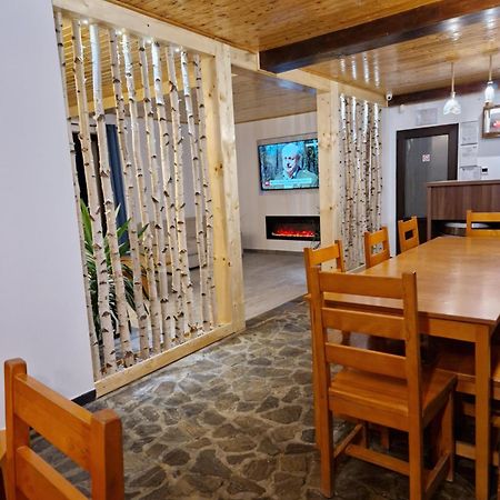 Hanul Doftana Trăisteni Exterior foto