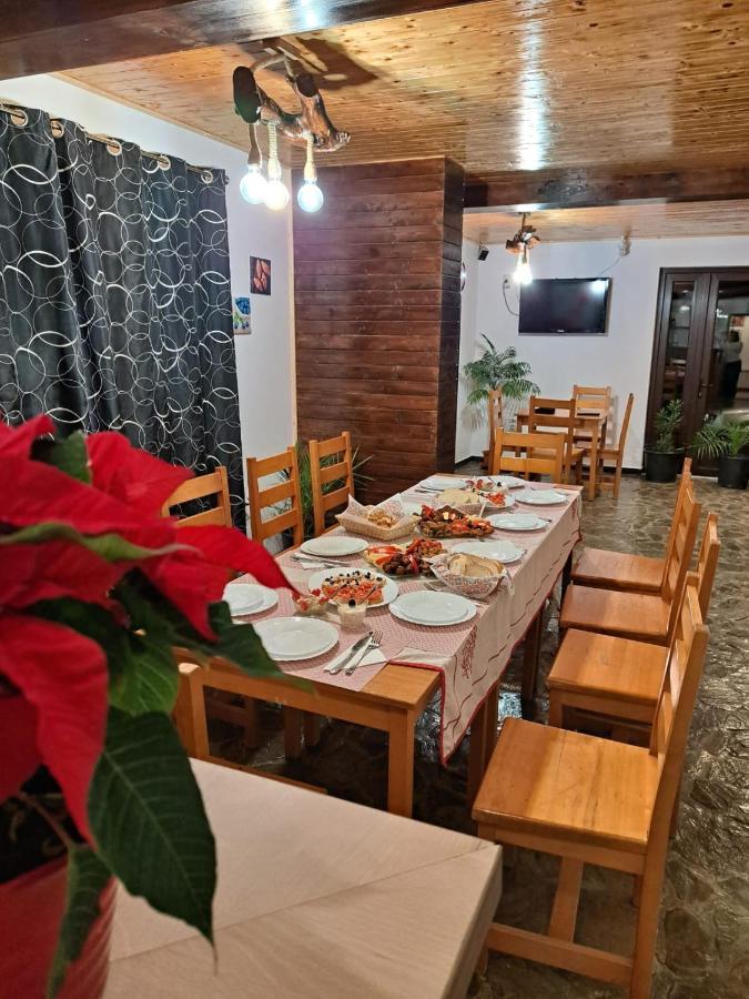 Hanul Doftana Trăisteni Exterior foto